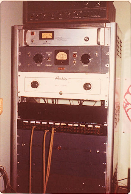 KPVH 850,Pinole Valley High School, Pinole, KPVH FM transmitter rack